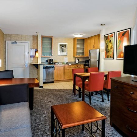 Residence Inn By Marriott San Antonio Seaworld / Lackland Exterior foto